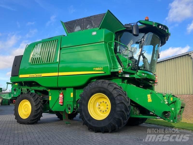 John Deere T 560 i Mietitrebbiatrici