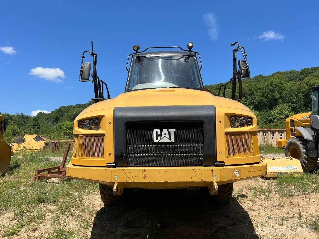 CAT 730 C Dumpers articolati