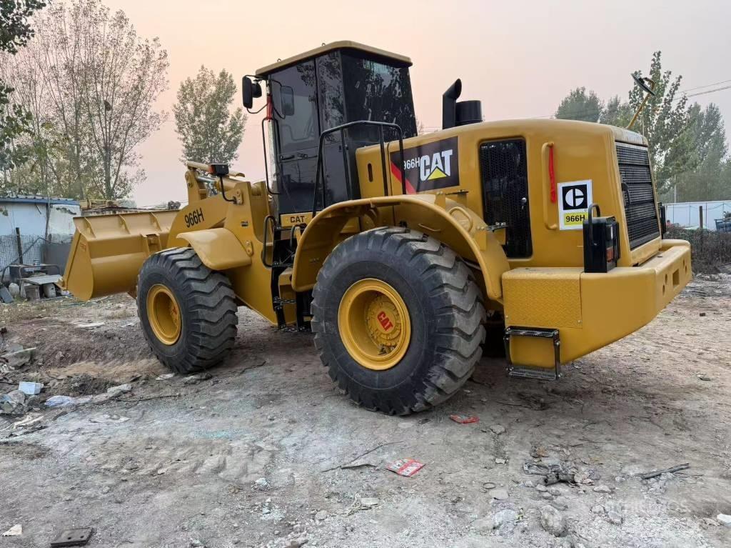 CAT 966 H Pale gommate