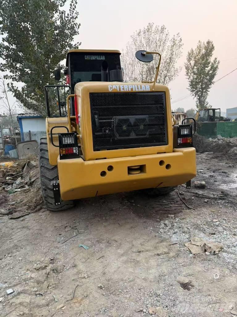 CAT 966 H Pale gommate