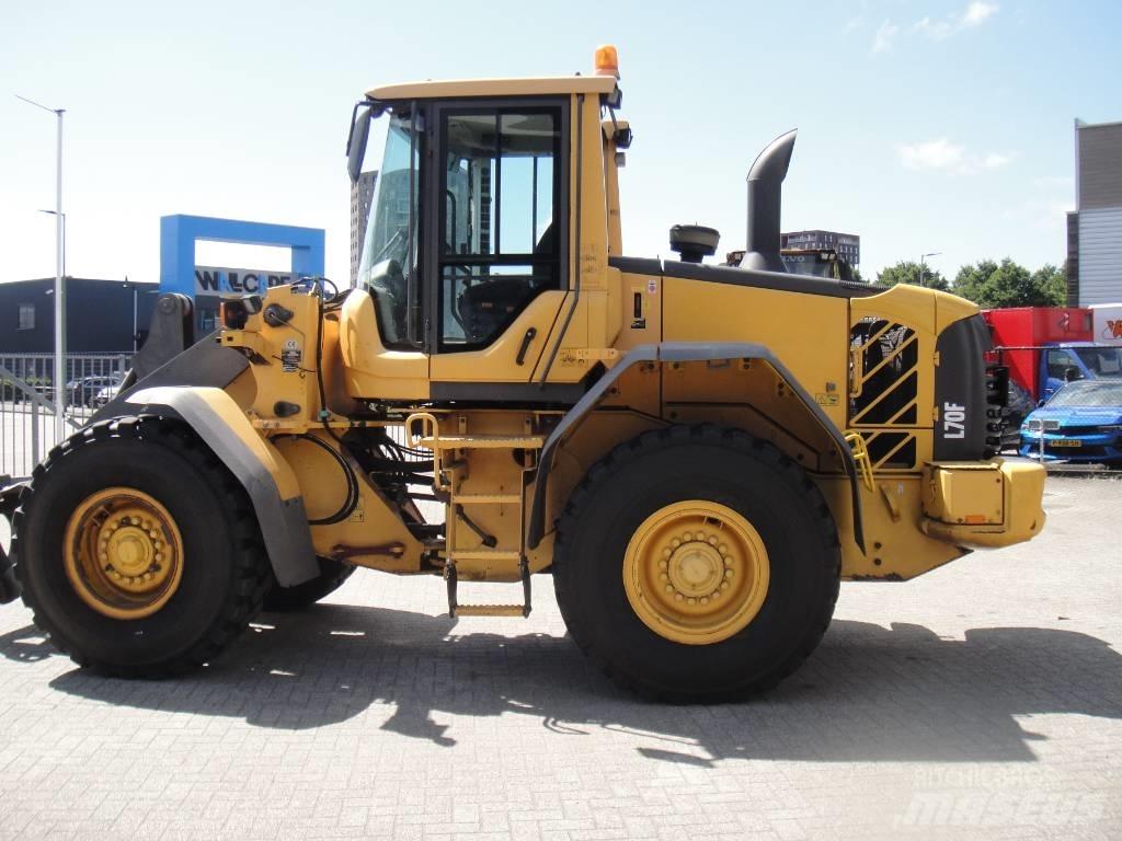 Volvo L 70 F Pale gommate