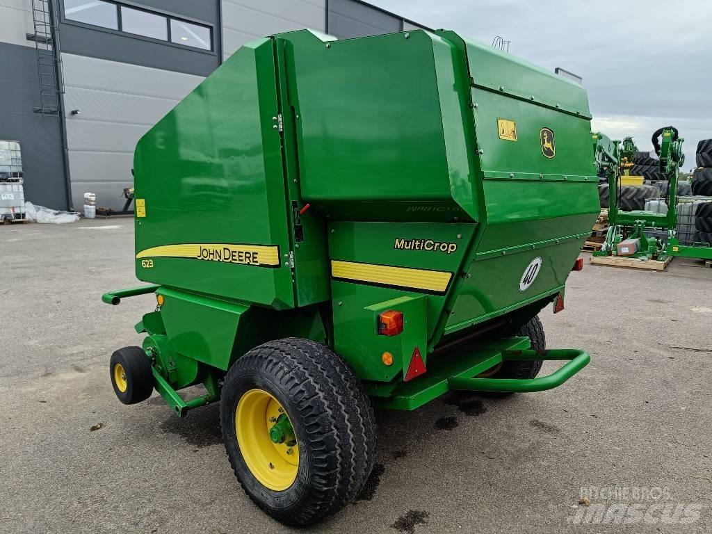 John Deere 623N Rotopresse