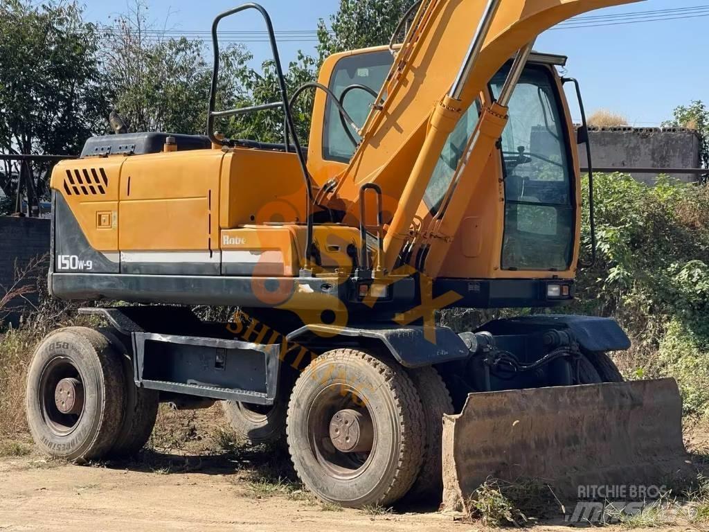 Hyundai 150W-9 Escavatori gommati