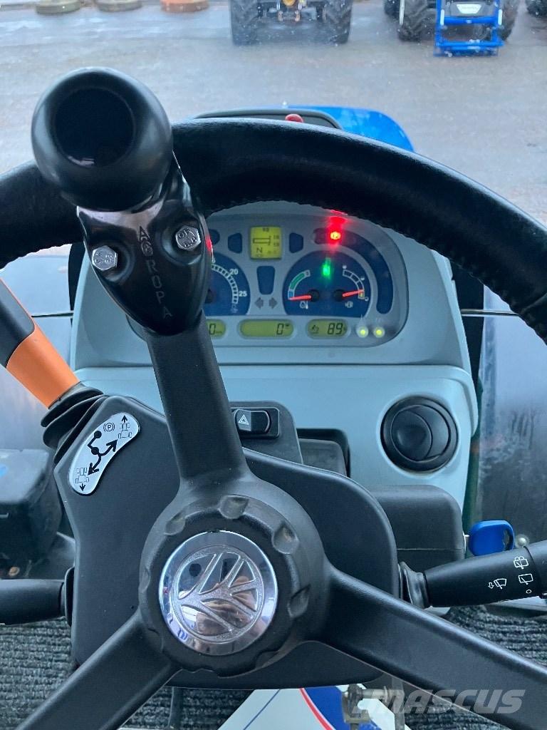 New Holland T7.210 Trattori