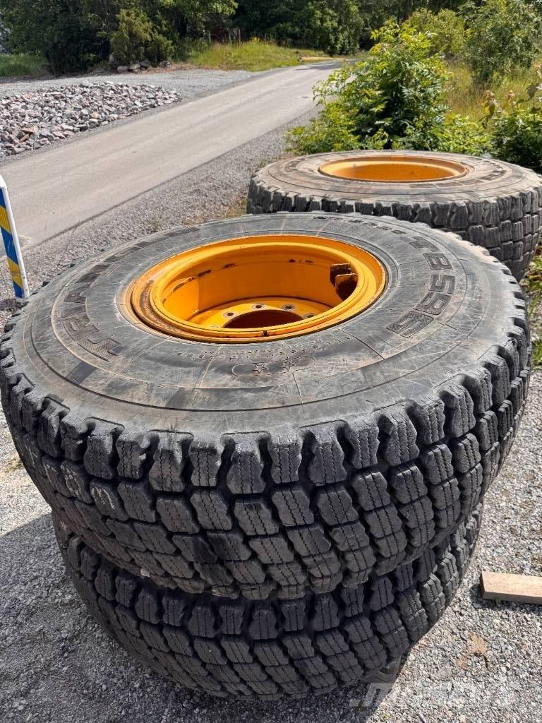 Volvo L 60 G Pale gommate