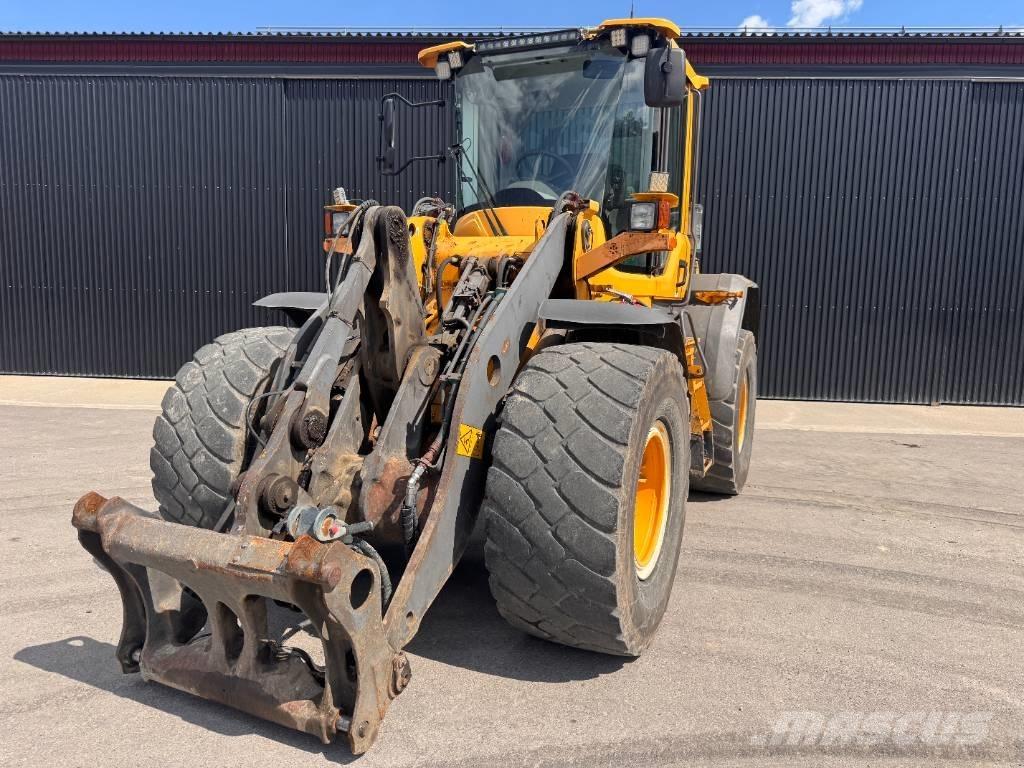 Volvo L 60 G Pale gommate