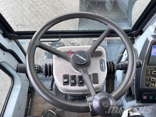Hyundai Robex 140 W Escavatori gommati