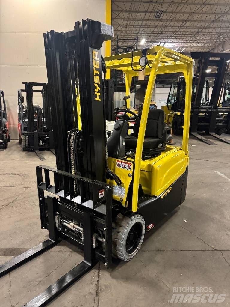 Hyster J 35 XNT Carrelli elevatori elettrici