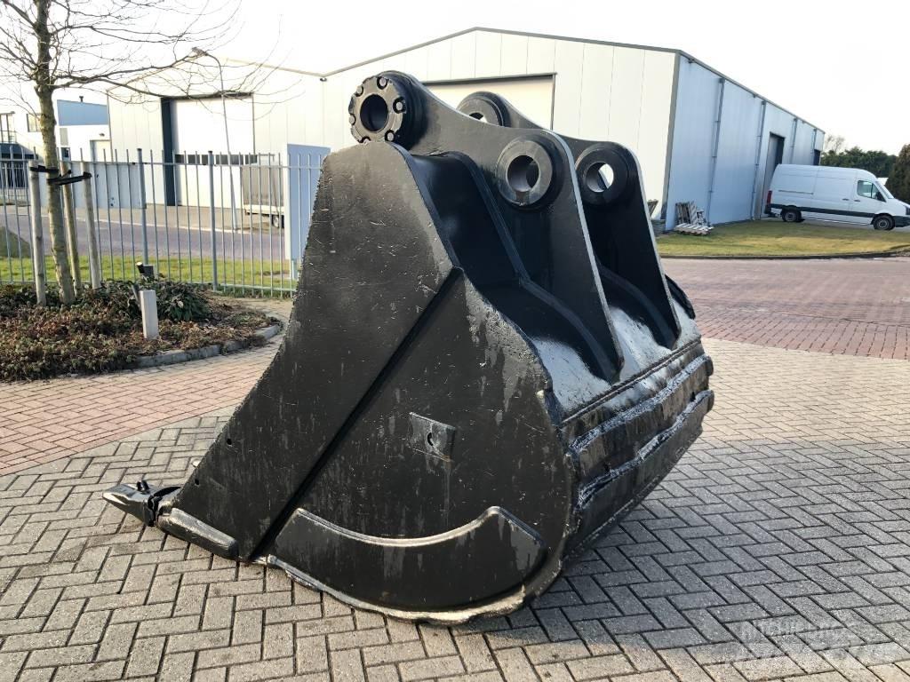 CAT 385 390 bucket Benne