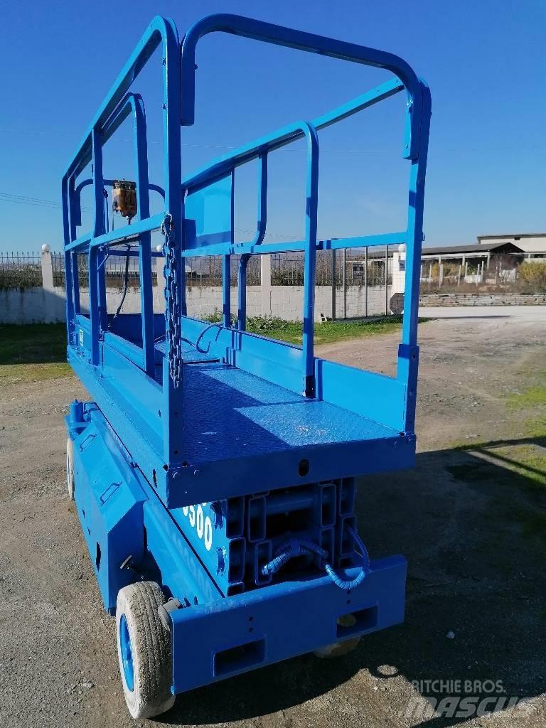 JLG 2033 COMMANDER Piattaforme cingolate, Piattaforme a ragno e Montacarichi
