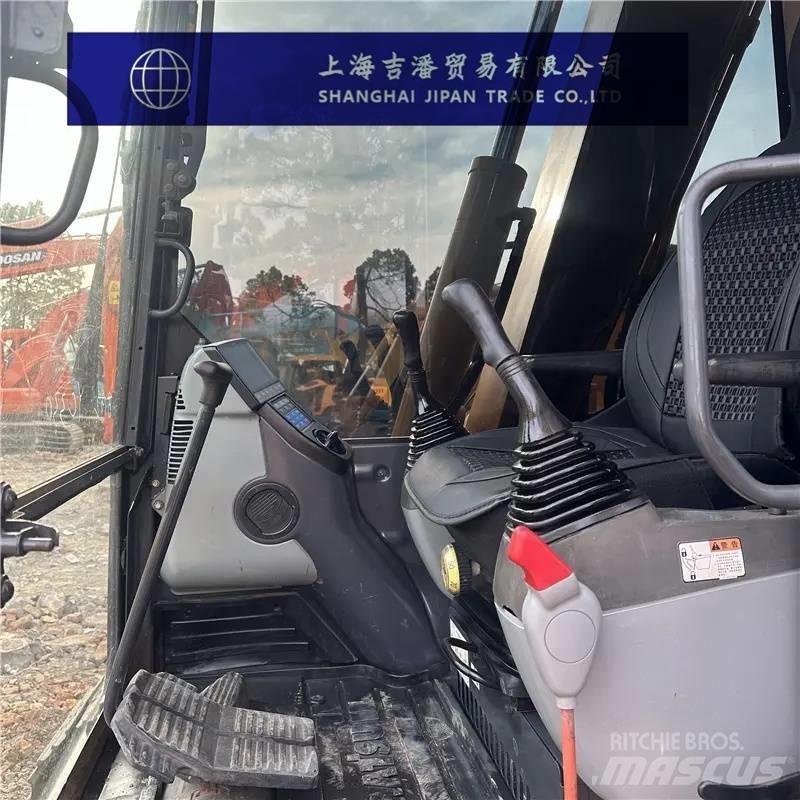 Komatsu PC 70 Escavatori cingolati