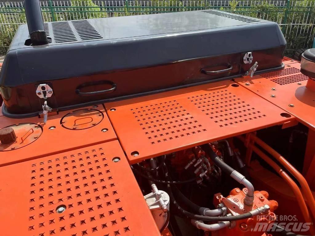 Doosan 300-7 Escavatori cingolati