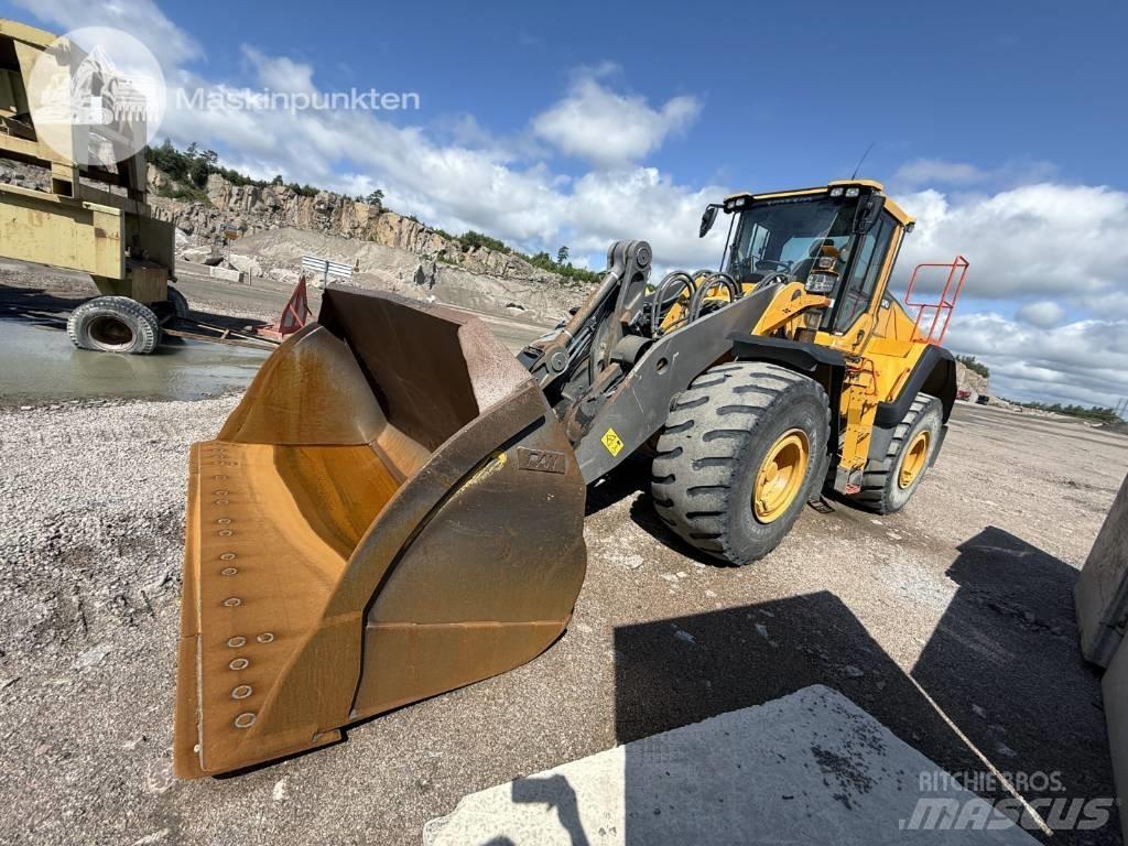 Volvo L 150 H Pale gommate