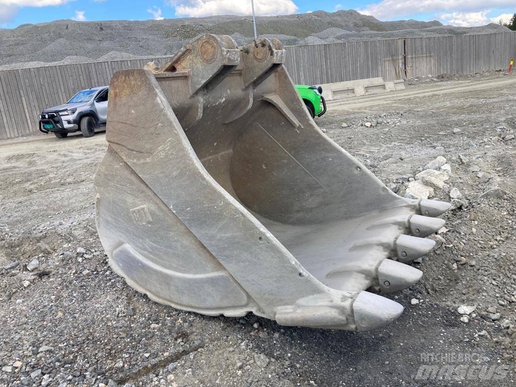 CAT 365 C L UHD/33M Escavatori da demolizione