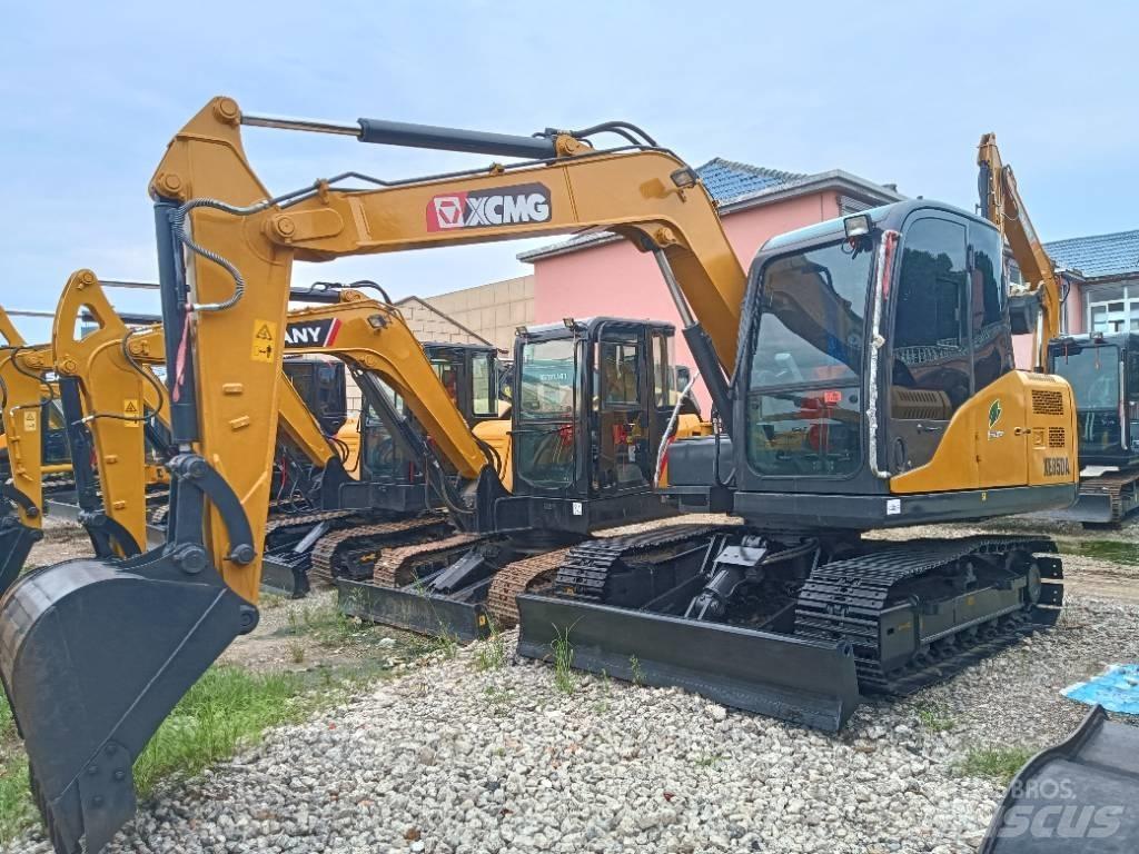 XCMG XE 85DA Miniescavatori