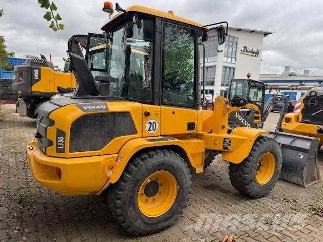 Volvo L35G Mini Pale Gommate