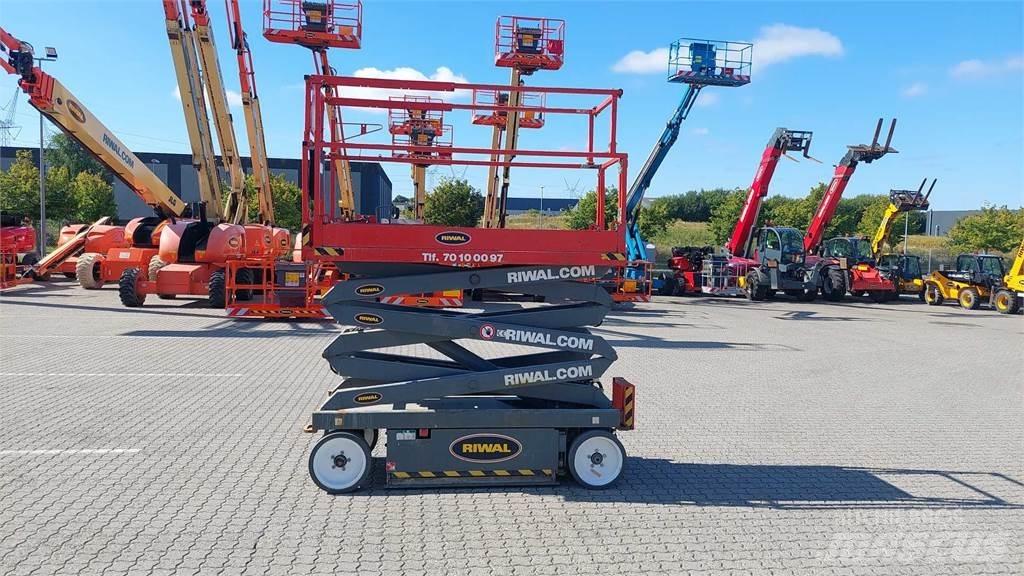 SkyJack SJIII3220 Piattaforme a pantografo