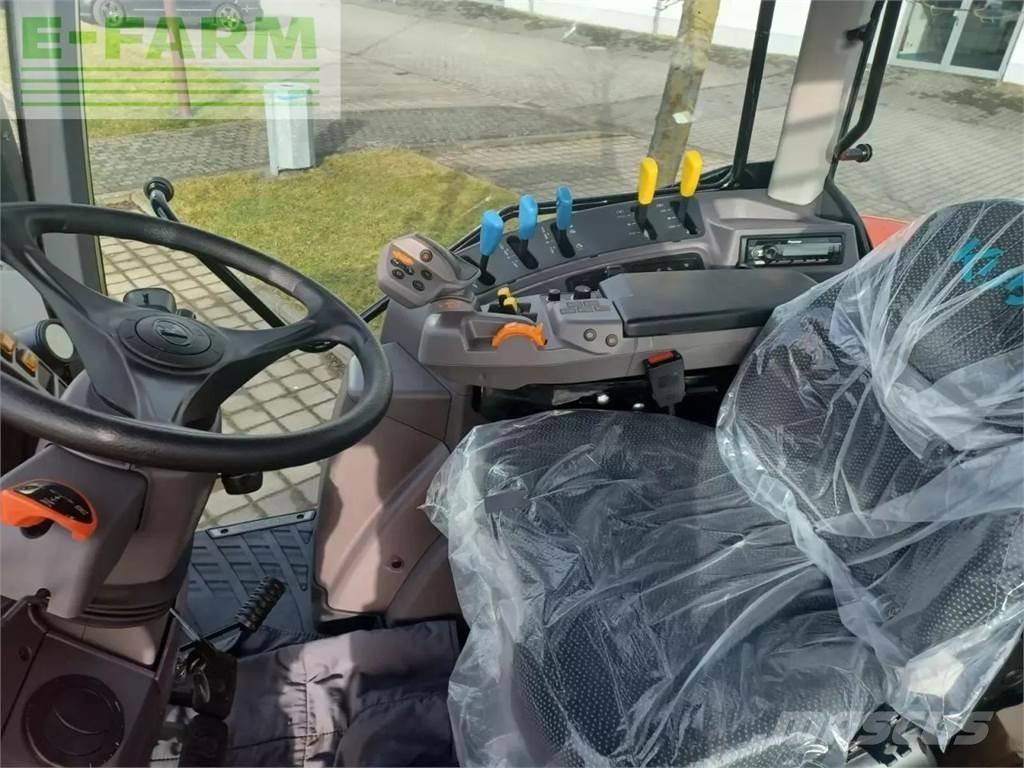 Kubota m6-122 Trattori