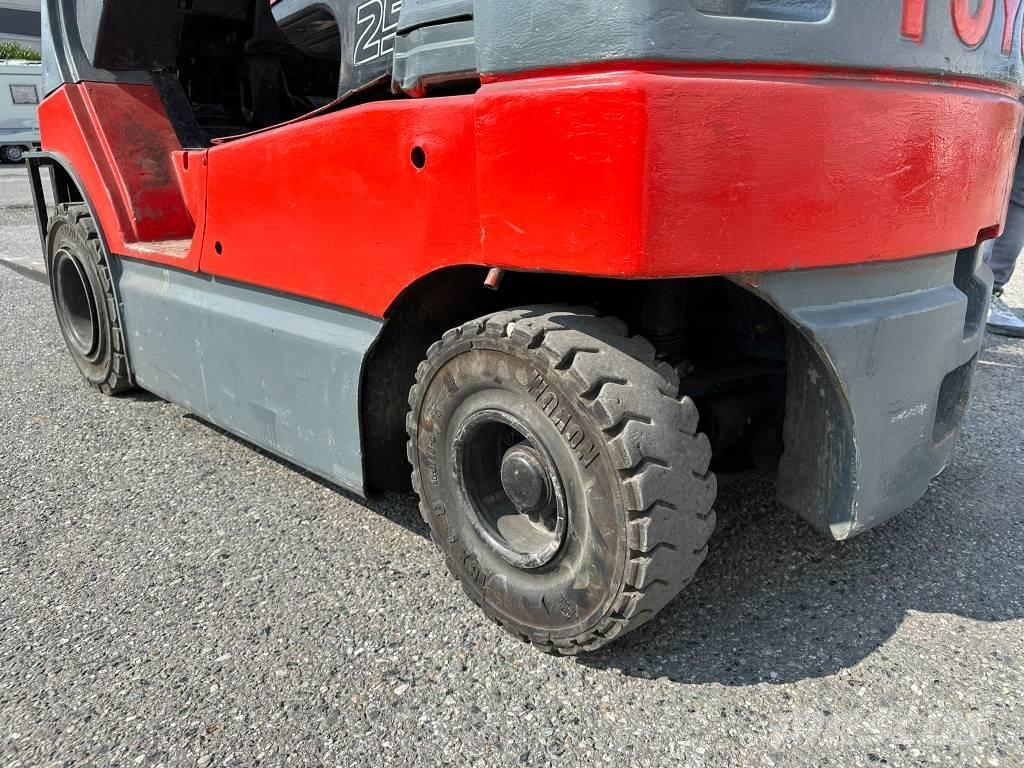 Toyota 7 FB 25 Carrelli elevatori elettrici