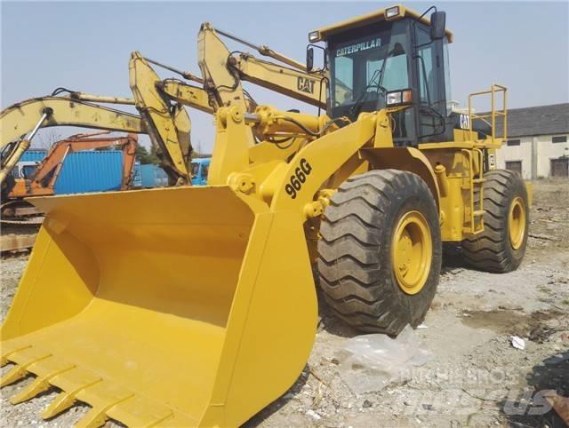 CAT 966 G Pale gommate