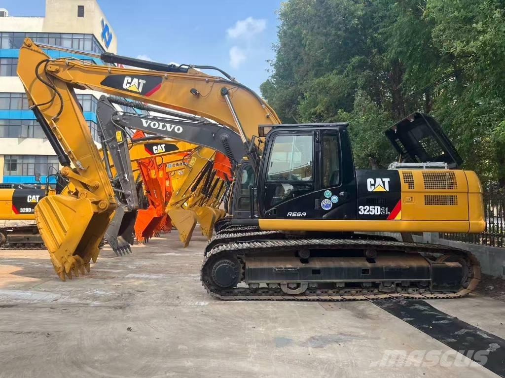 CAT 325 D L Escavatori cingolati