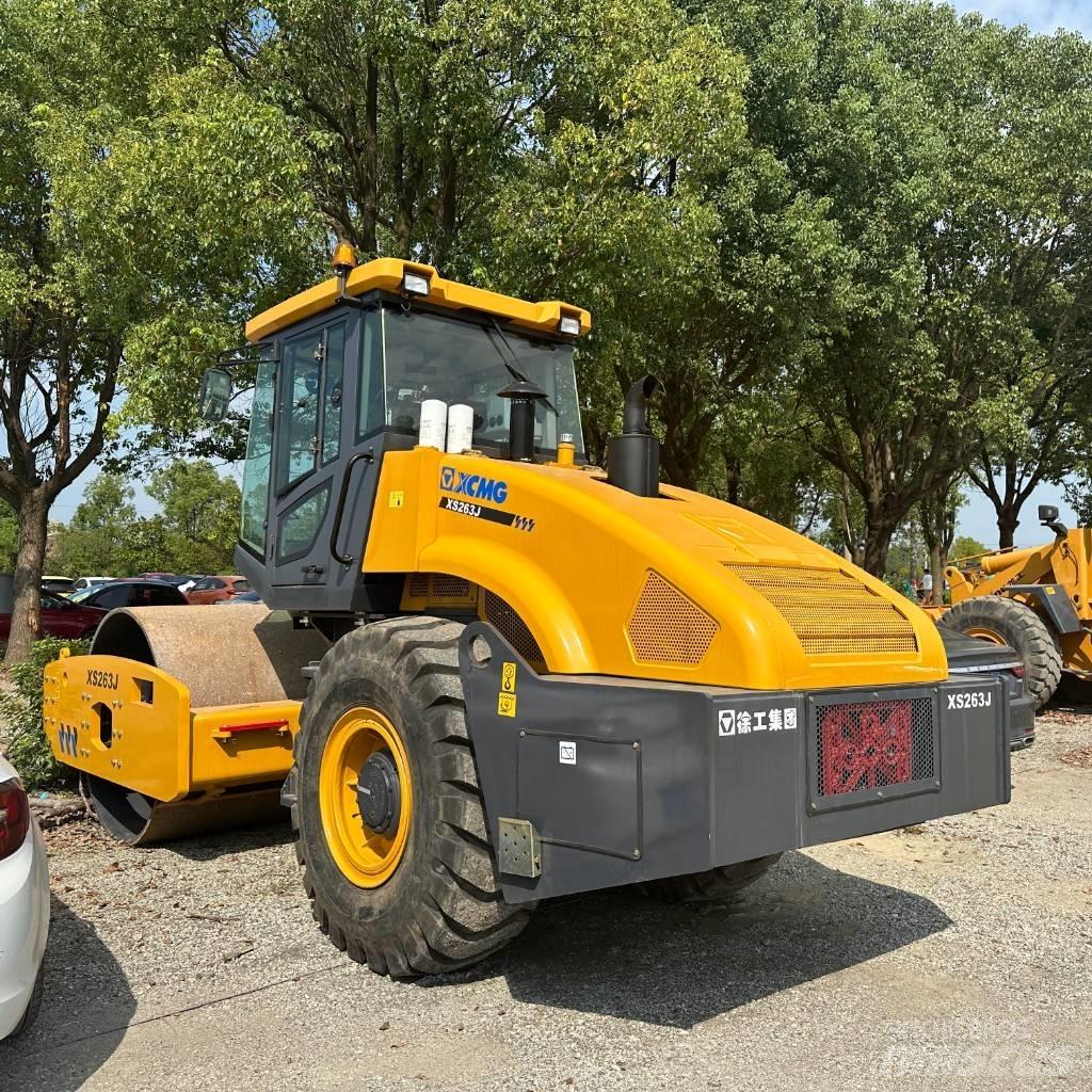 XCMG XS263J Rulli monotamburo