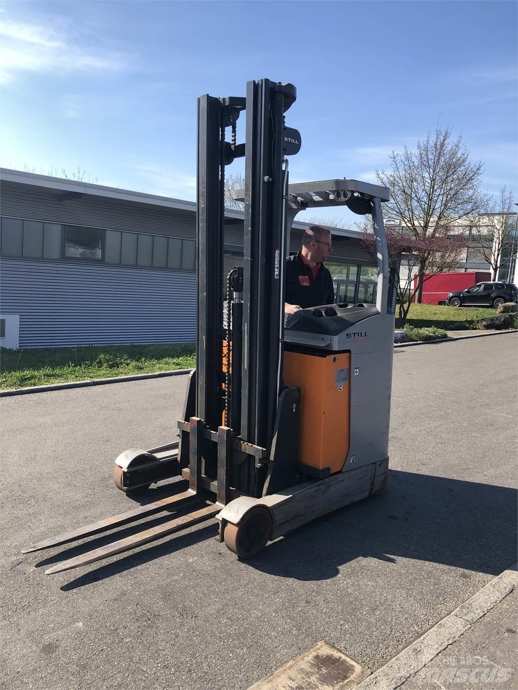 Still FM-X10 Carrello retrattile