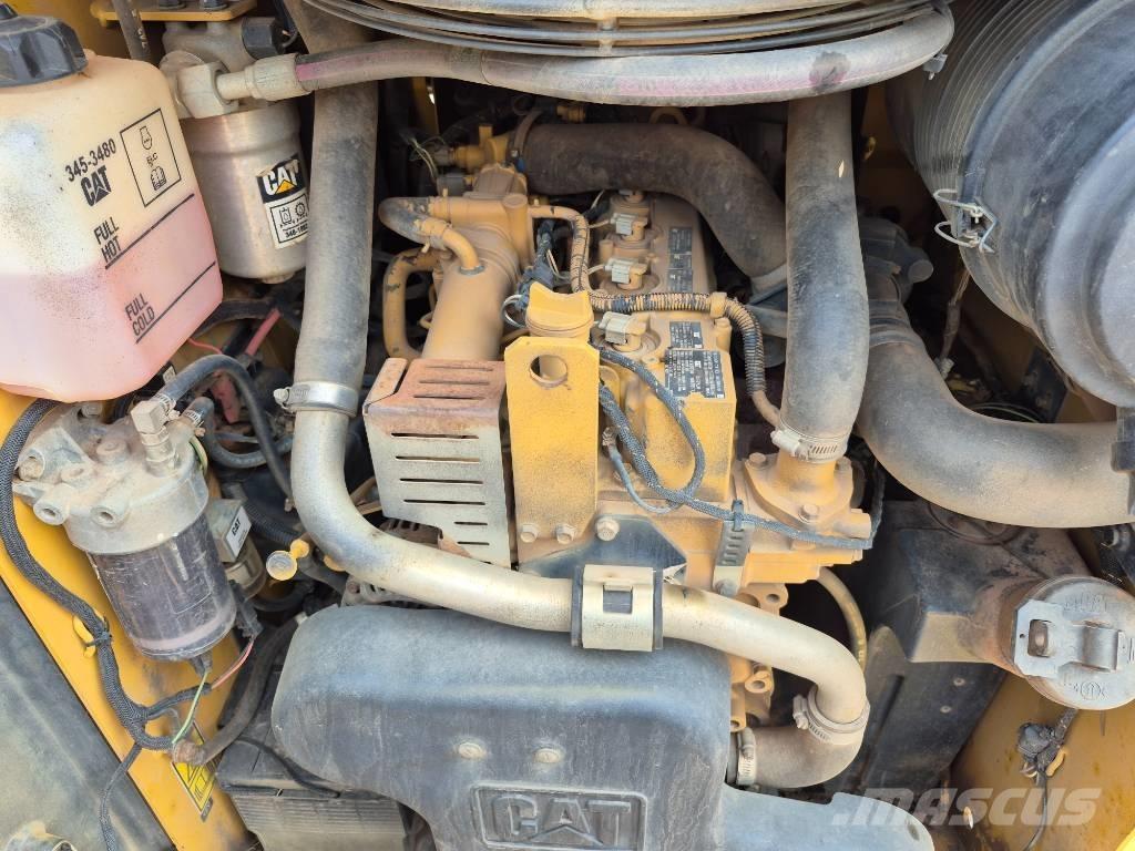 CAT 259 D Mini Pale Gommate