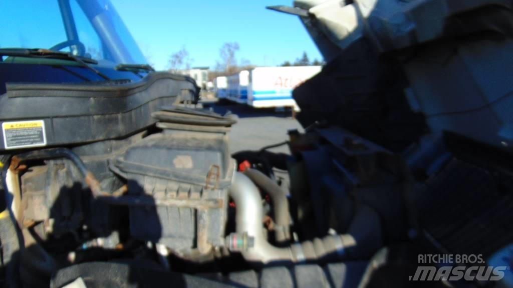 International 4300 Camion cassonati