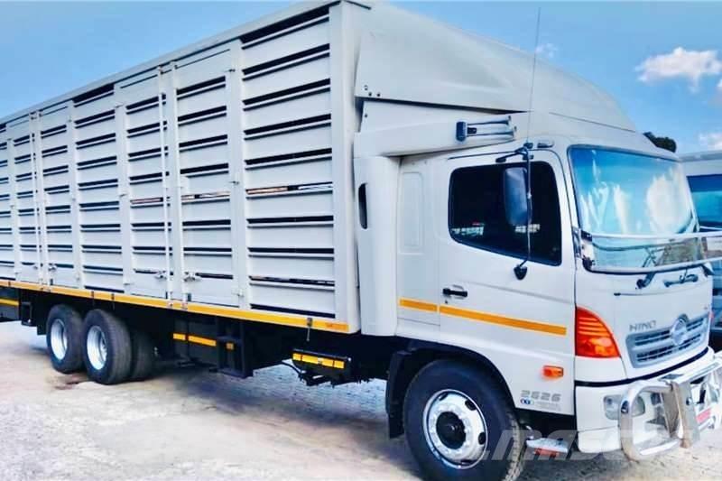 Hino 500 2626 Camion altro