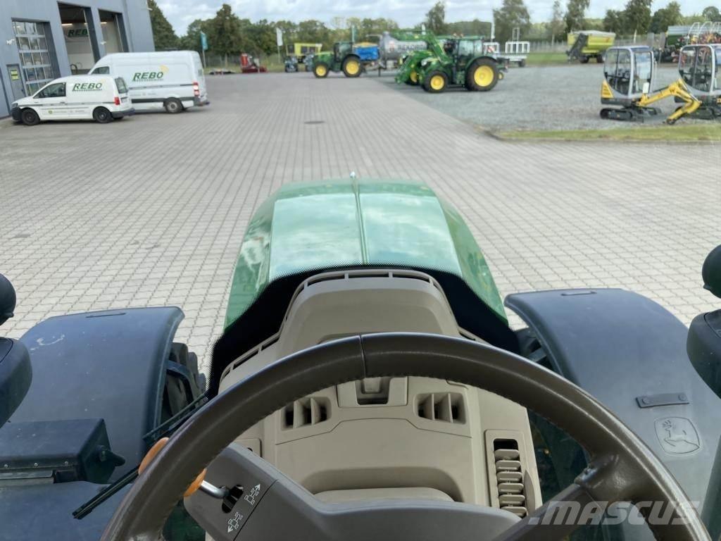 John Deere 6R215 Trattori