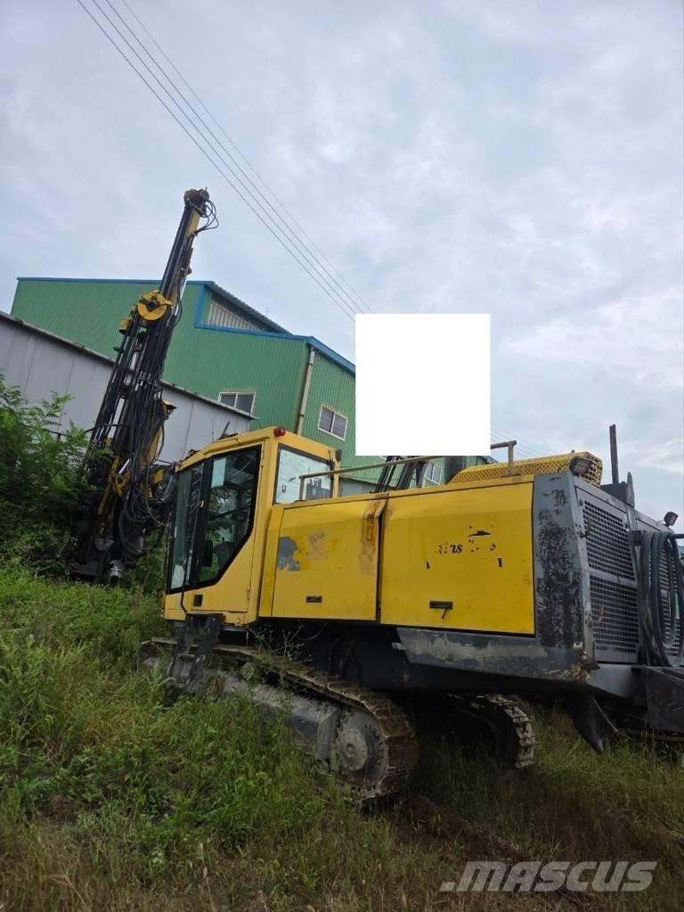 Atlas Copco ROC F9 Perforatrici di superficie