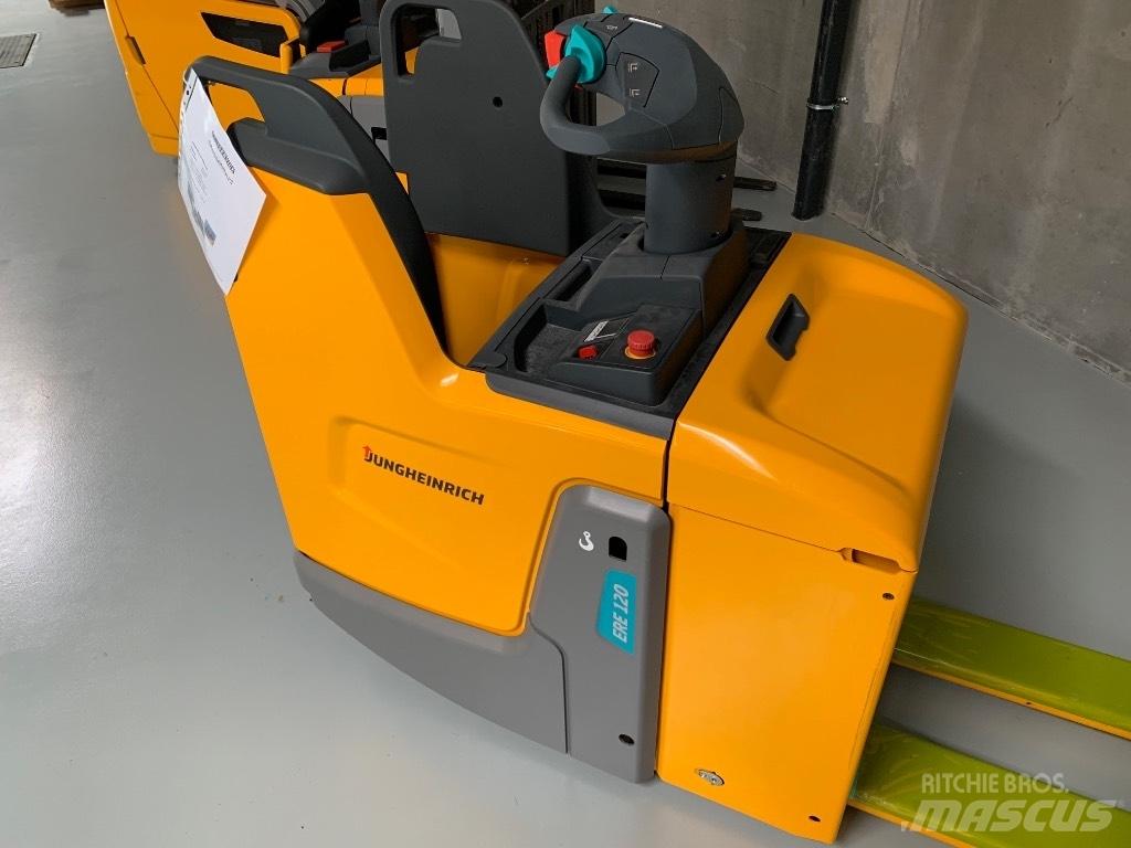 Jungheinrich ERE 120 Carrelli elevatori bassi a piattaforma