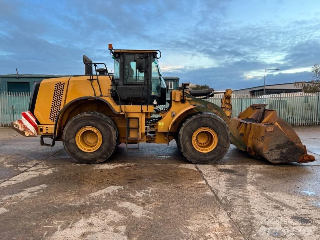 CAT 972 K Pale gommate