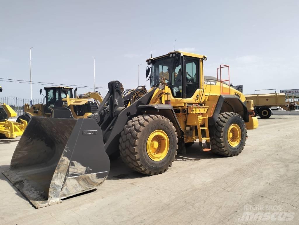 Volvo L 150 H Pale gommate