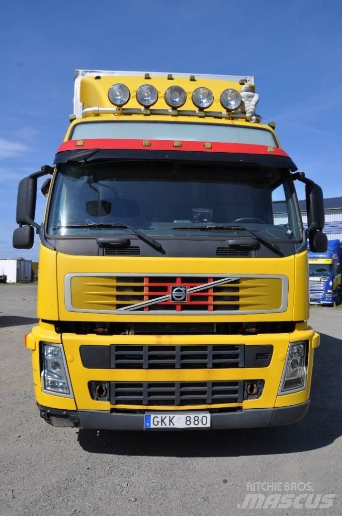 Volvo FM-340 4*2 Camion cassonati