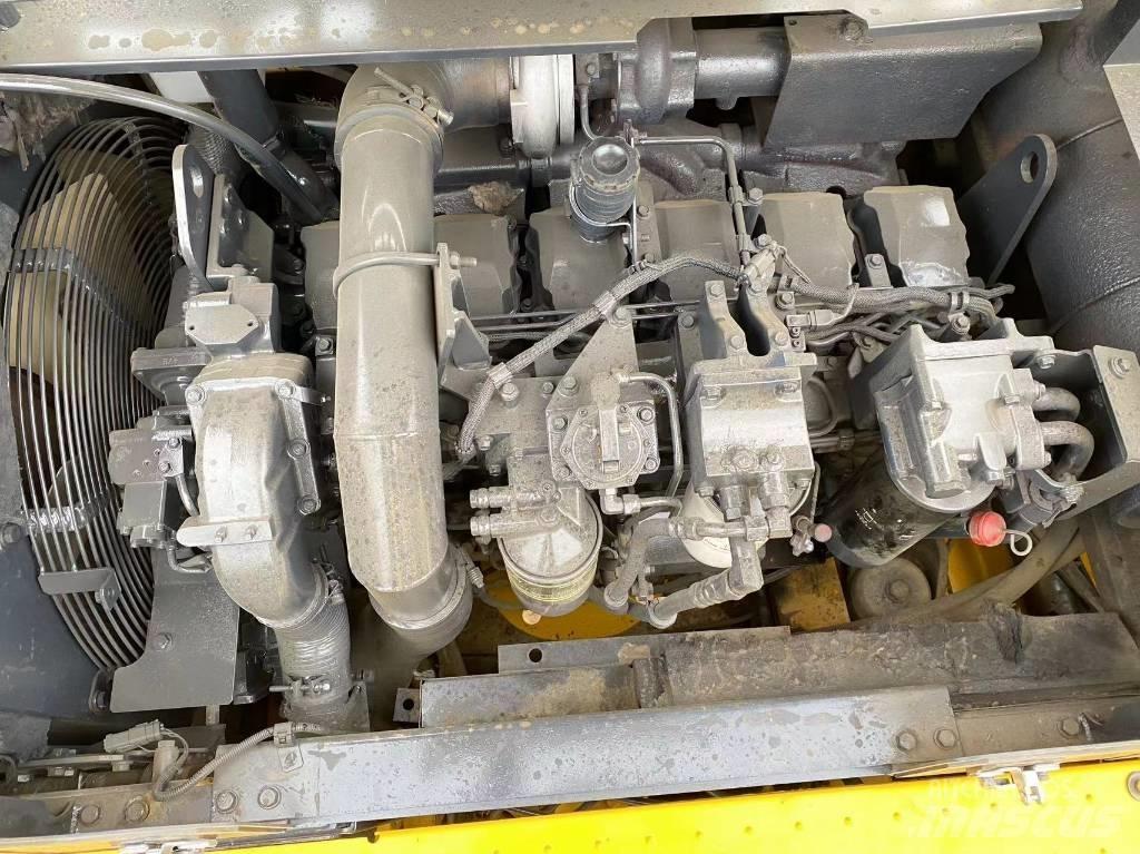 Komatsu PC 450 Escavatori cingolati