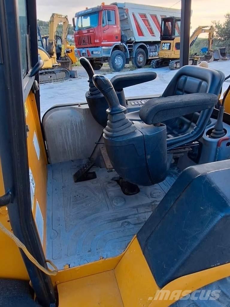 JCB 1CX Terne