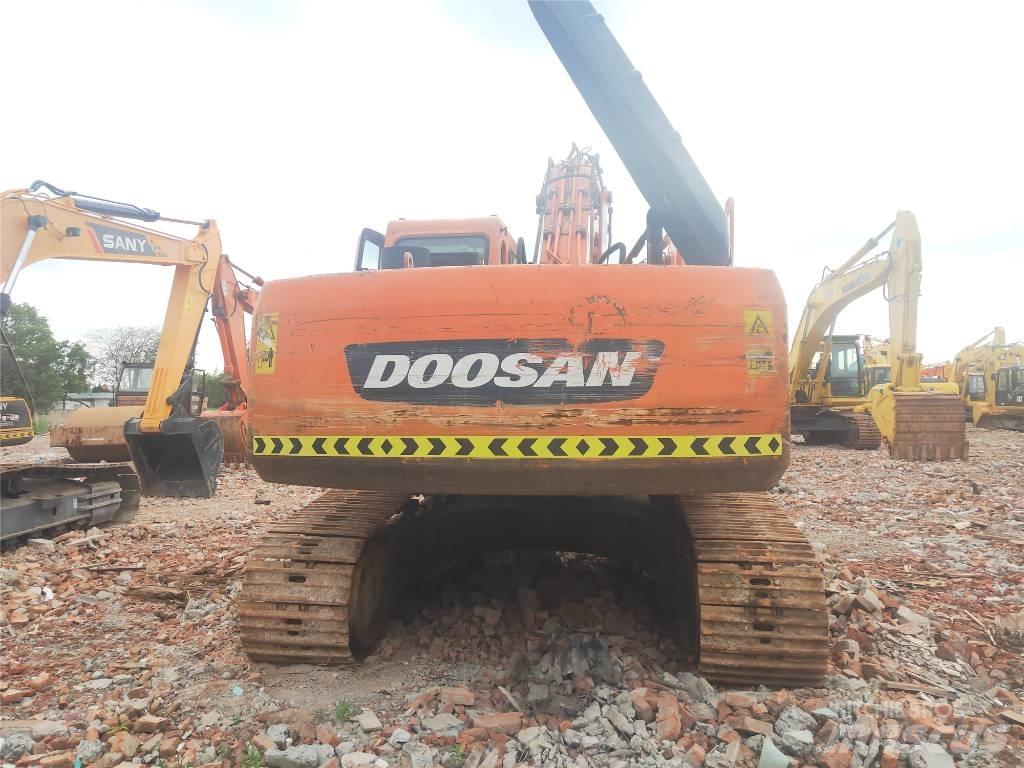 Doosan DH 220 LC-7 Escavatori cingolati