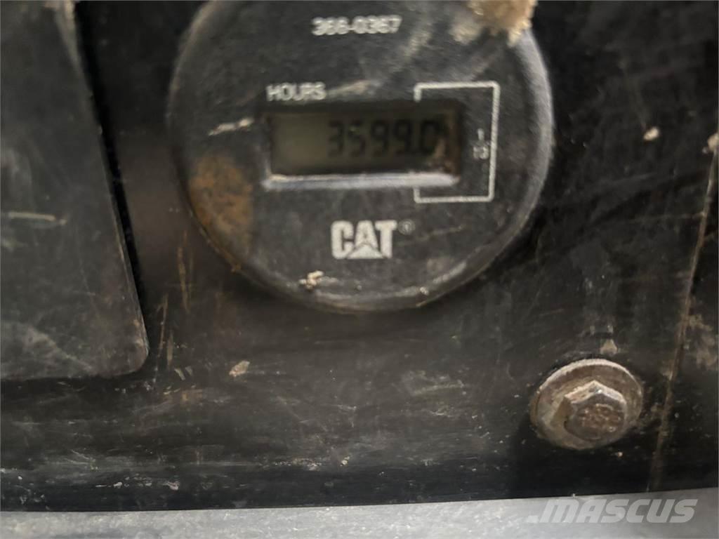 CAT 308E2CR Escavatori gommati