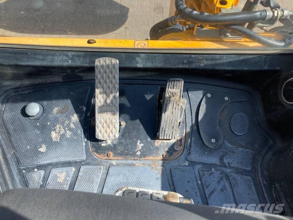 JCB 4 CX Super Terne