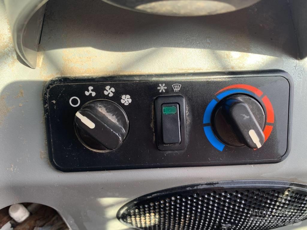 Bobcat S 570 Mini Pale Gommate