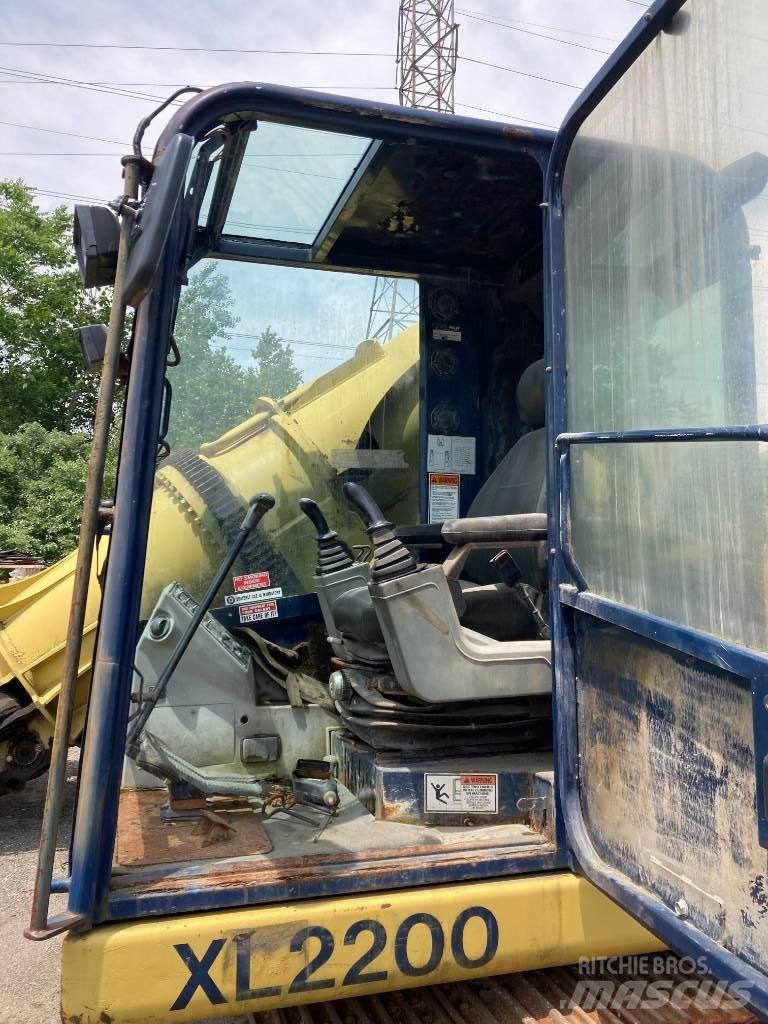Gradall XL 2200 Escavatori cingolati