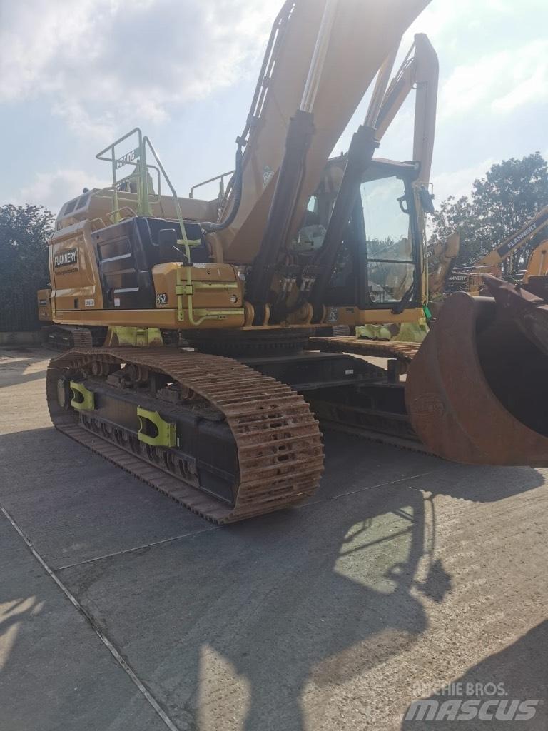 CAT 352 Escavatori cingolati