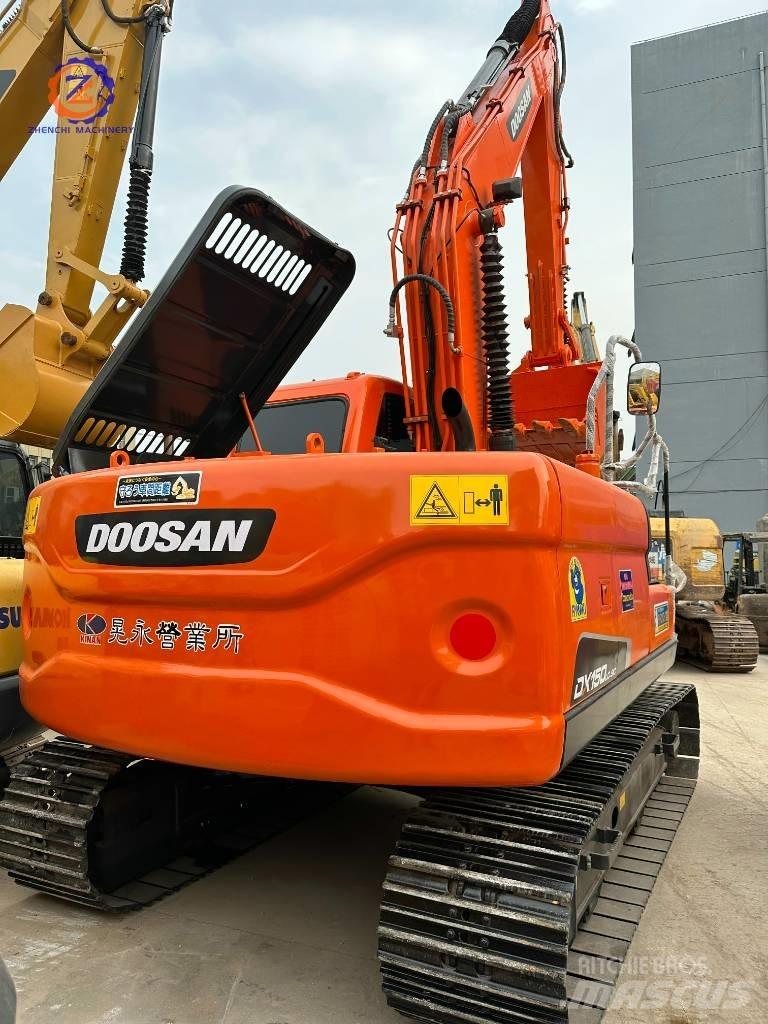 Doosan DX 150 Escavatori medi 7t - 12t