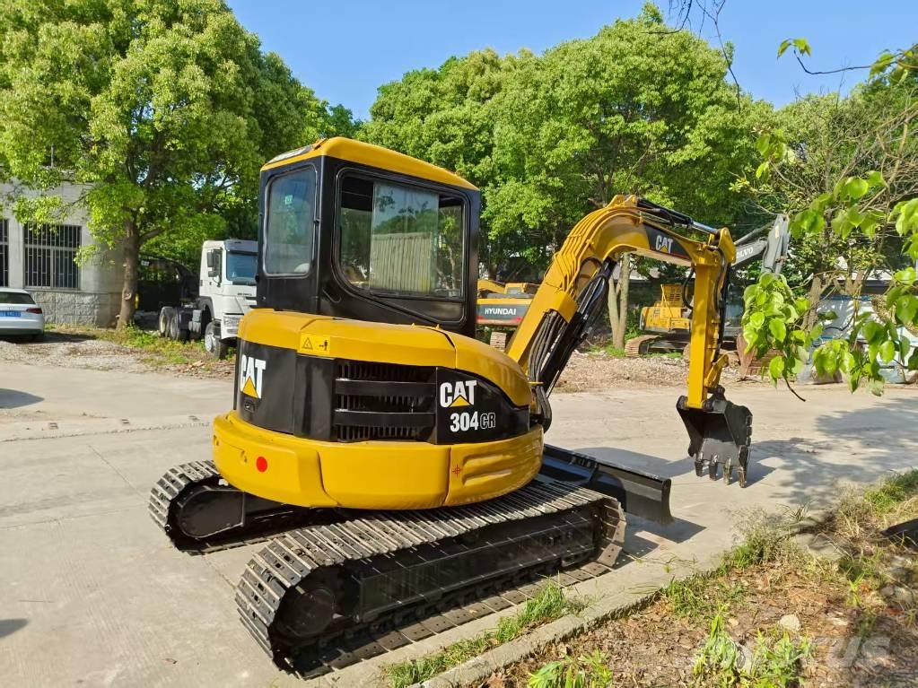 CAT 304 CR Miniescavatori
