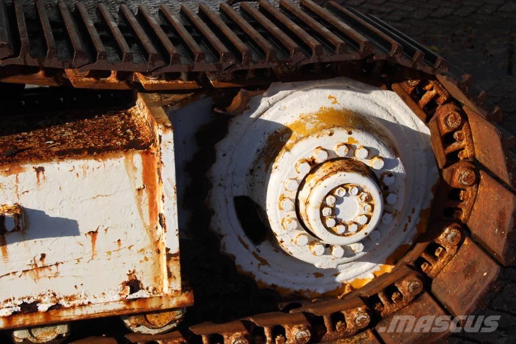 Liebherr R 942 Trivelle per fondazioni