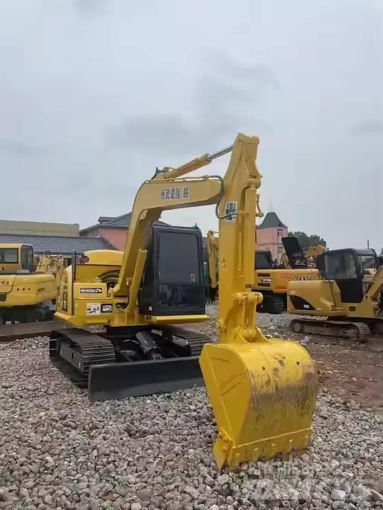 Komatsu PC70-8 Escavatori medi 7t - 12t