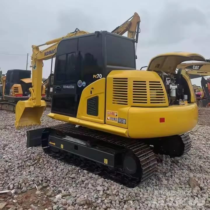 Komatsu PC70-8 Escavatori medi 7t - 12t