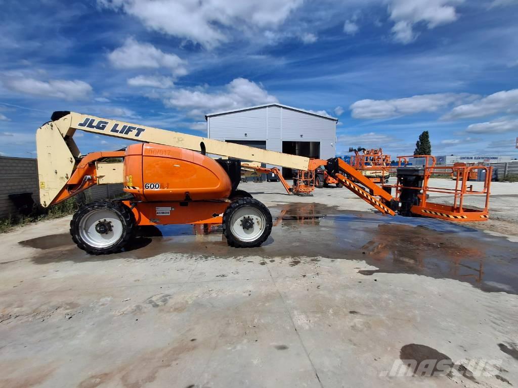 JLG 600AJ Piattaforme a braccio articolato
